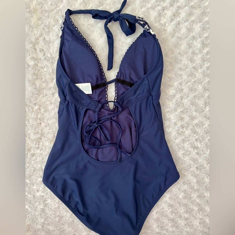 Kona Sol Navy Blue Crochet Trim One Piece Swimsuit Women’s Size Medium - Picture 3 of 6